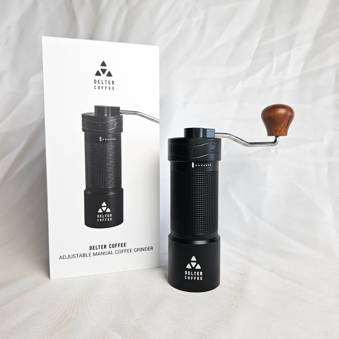 Delter Coffee | Adjustable Manual Grinder