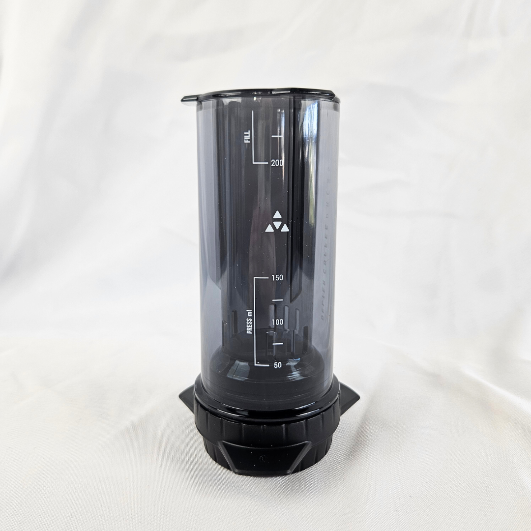 Delter Coffee Press 250ml - Smoked Grey Down