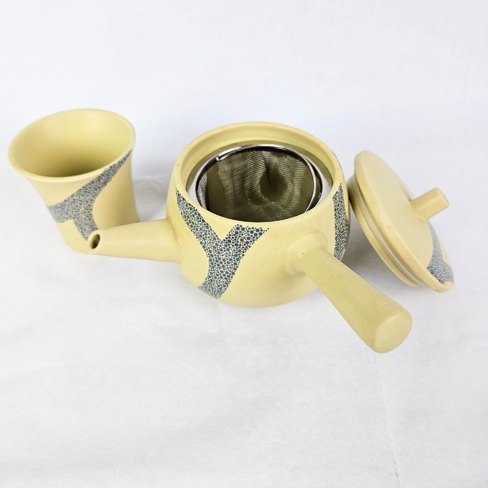 Gongfu Teapot and Cup Set