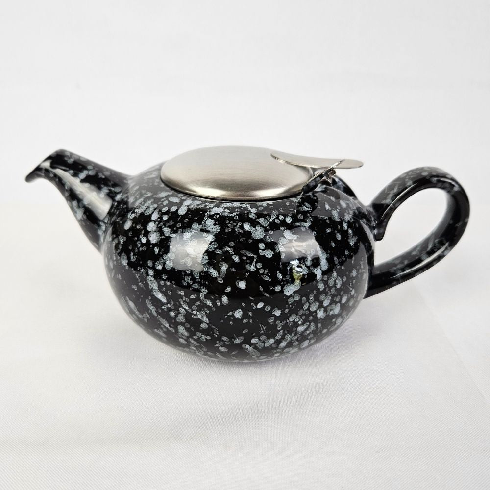 London Pottery Pebble Teapot Black