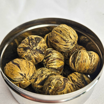 Tea Balls Tin Close Up