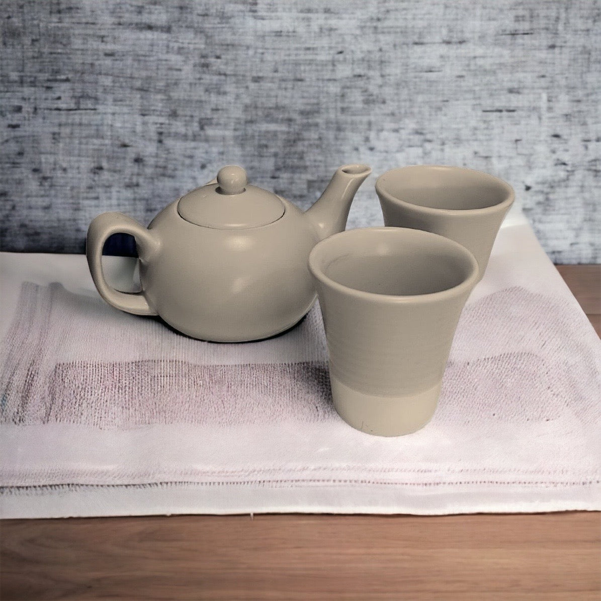 Ceramics Single Serve Teapot + Tea Cups (set of 2) - Grey